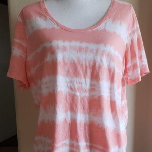Woman's Plus Size Tie Dye T-shirt